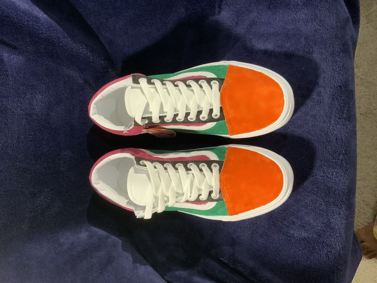 Vans Custom Old Skool Vans Size US 7.5 / EU 40-41 - 2 Thumbnail