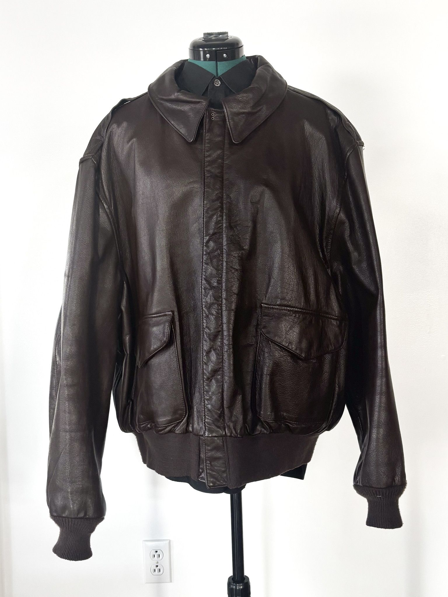 Cooper Cooper Type A-2 Leather Jacket sz. L Size US L / EU 52-54 / 3 - 1 Thumbnail