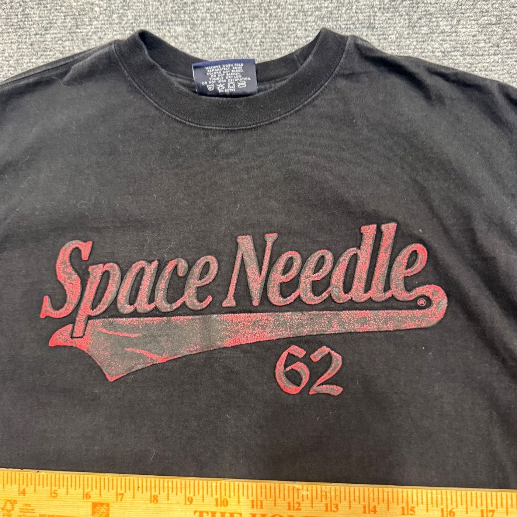 Jansport Jansport Sweatshirt Men Medium Space Needle #62 Faded Long Sleeve Black Mens Pullover Size M Adjustable Distressed Brand JanSport Sweatshirt Black Men Size US M / EU 48-50 / 2 - 6 Thumbnail