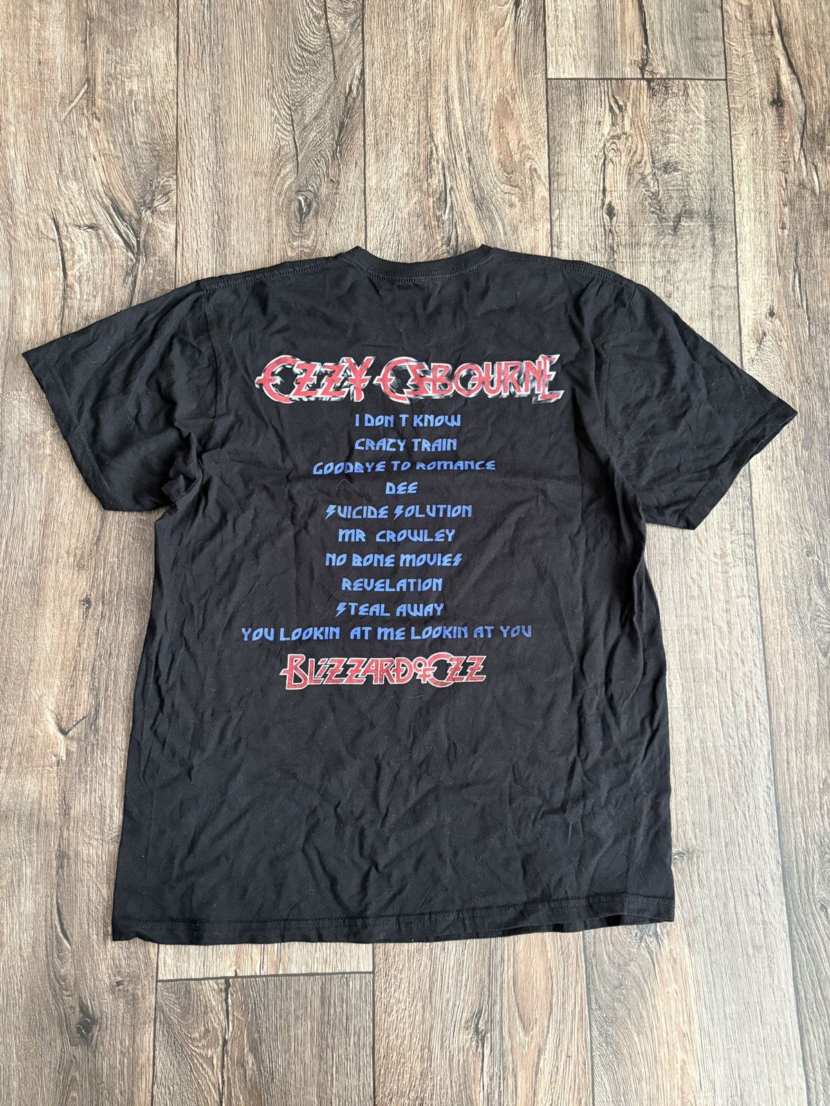 Ozzy Osbourne Blizzard of Ozz Album T Shirt Ozzy Osbourne Size L Men’s Size US L / EU 52-54 / 3 - 6 Thumbnail
