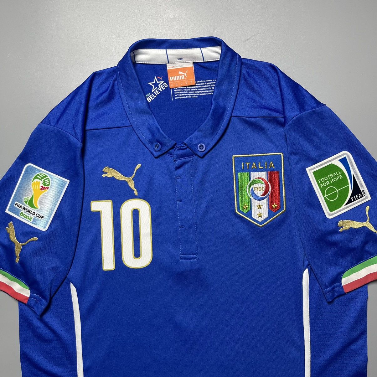 Puma ITALY PUMA 2014 WORLD CUP SOCCER HOME JERSEY #10 CASSANO Size US M / EU 48-50 / 2 - 4 Thumbnail