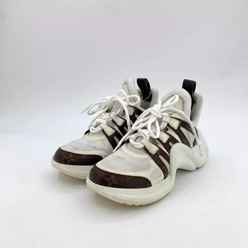 Louis Vuitton Louis Vuitton White logo presbyopic lace-up platform sneak Size US 5.5 / EU 38 - 1 Thumbnail