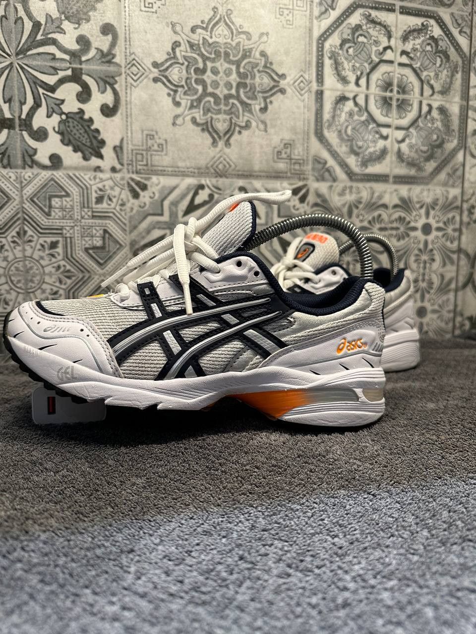 Asics ASICS GEL 1090 White Midnight – 37.5 (23.5 cm) – Stan 9/10 Size US 7.5 / IT 37.5 - 3 Thumbnail