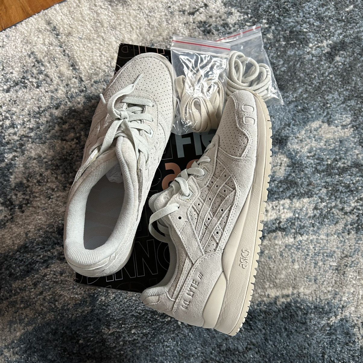 Asics × Kith × Ronnie Fieg 1201A224-402 FW20 KXTH GEL LYTE iii “THE PALETTE” CHALK Size US 8.5 / IT 38.5 - 1 Thumbnail