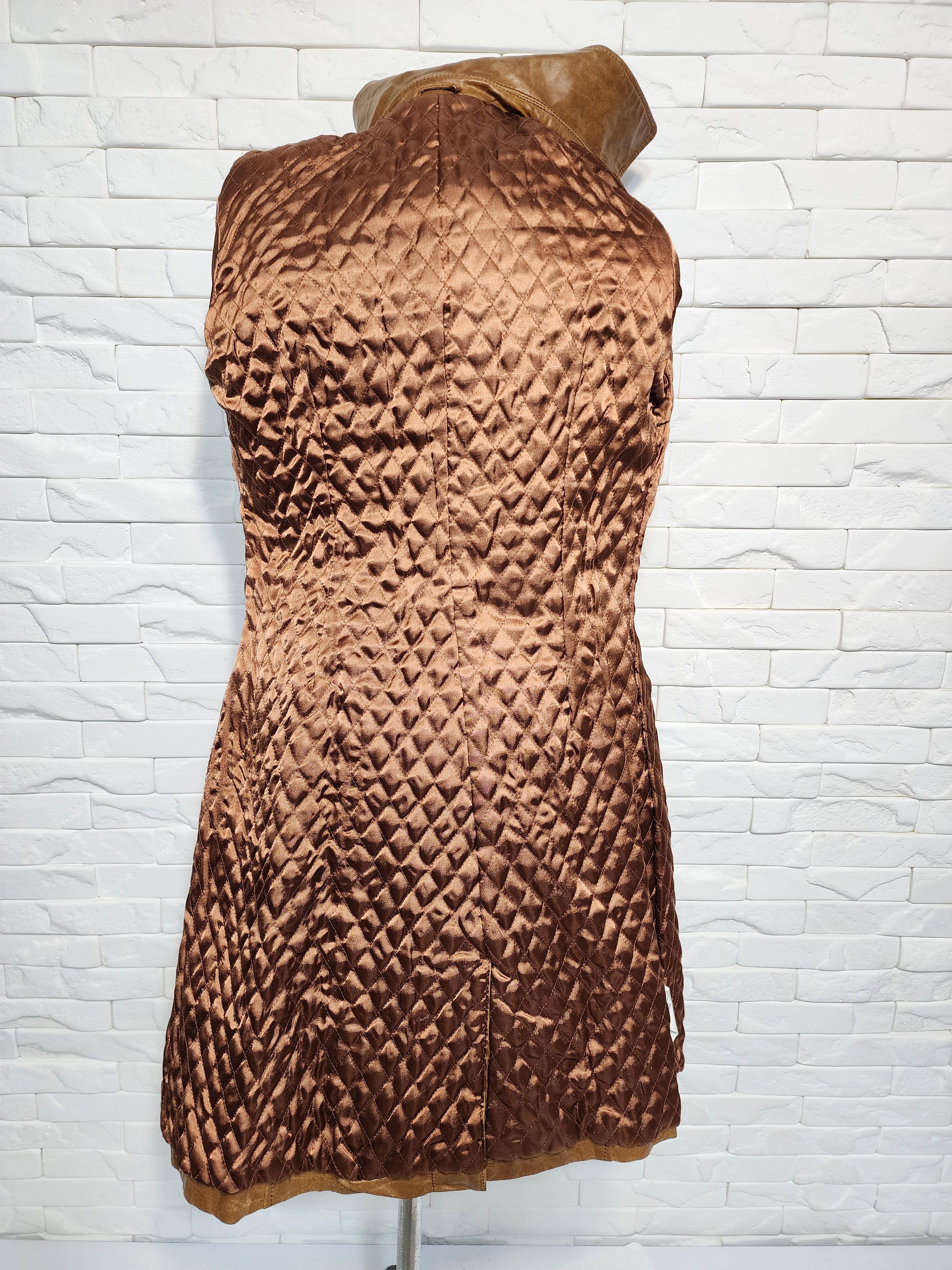 Designer Women's brown genuine leather raincoat. Size M / US 6-8 / IT 42-44 - 7 Thumbnail