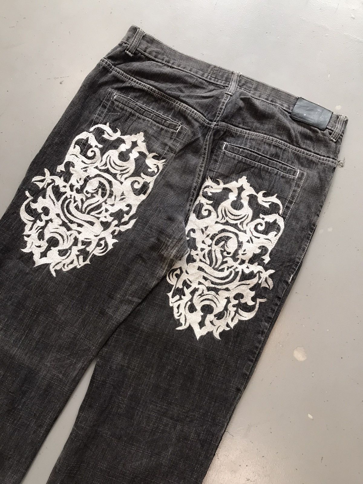 C1RCA × Southpole × Vintage Vintage cir ca white thread embroidered loose fit denim Size US 40 / EU 56 - 16 Thumbnail