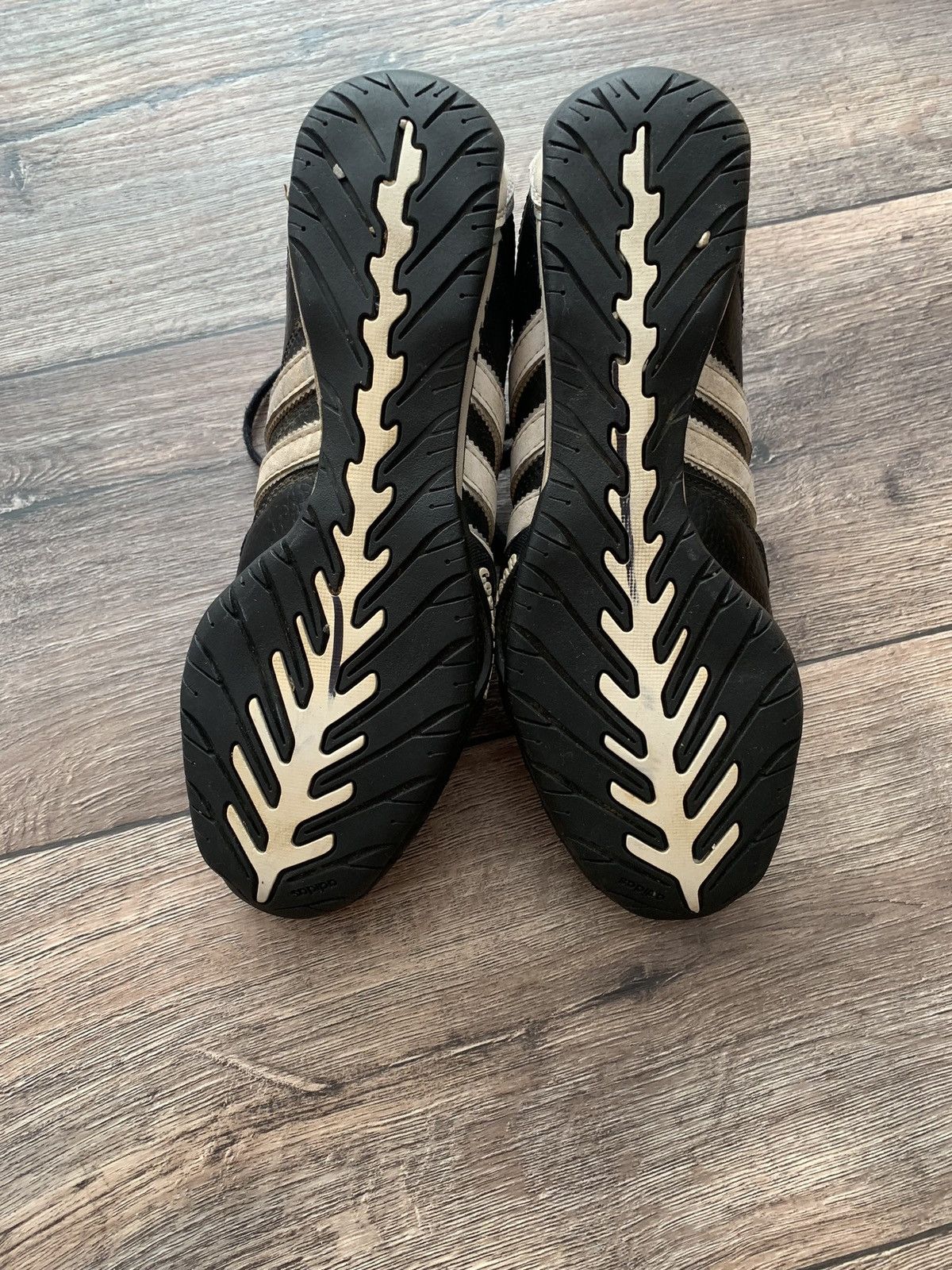 Adidas × Vintage Vintage Adidas Goodyear Sneakers Racing Rare Y2K US8 Size US 8 / EU 41 - 5 Thumbnail