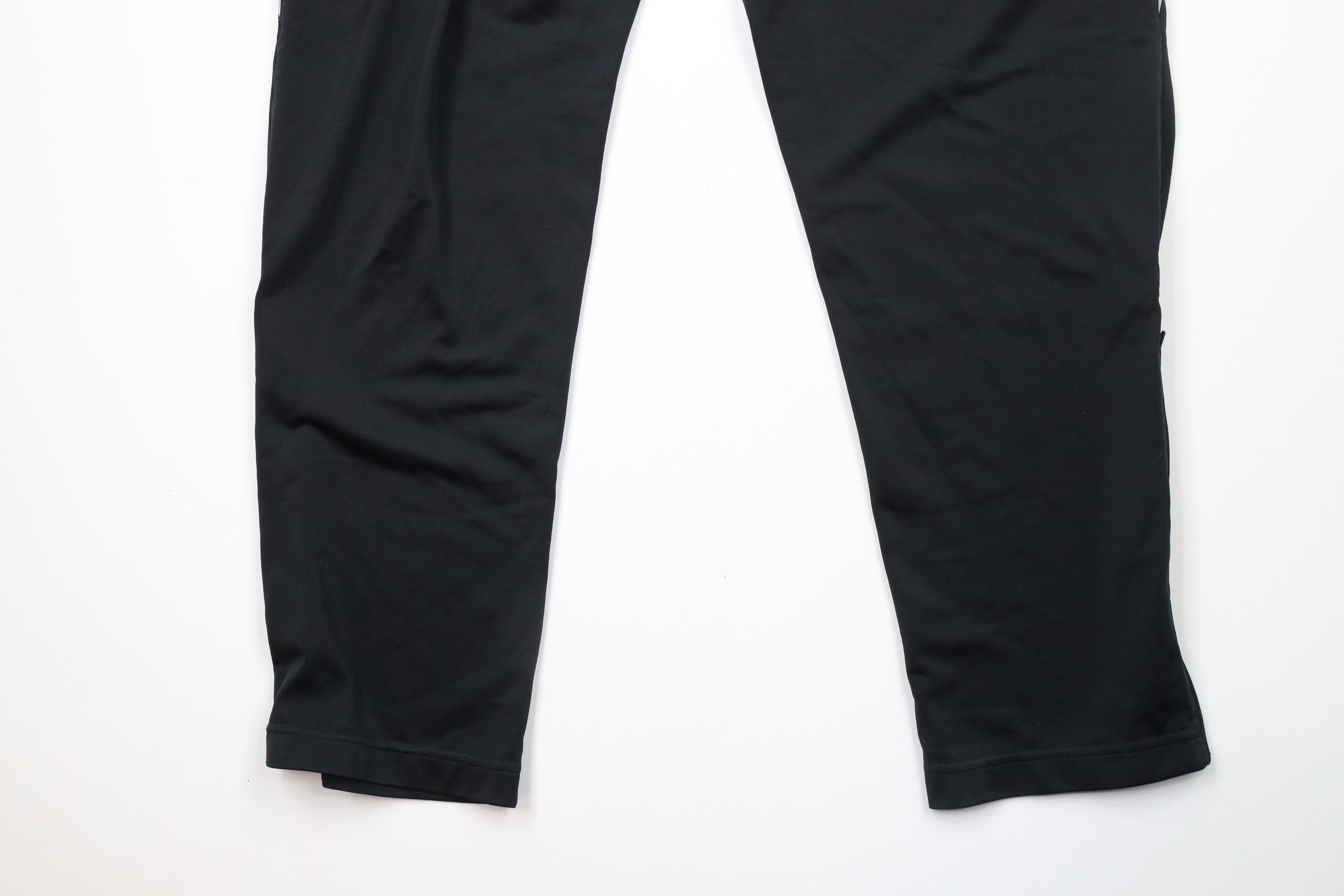 Adidas × Vintage Vintage Y2K Adidas Spell Out Wide Leg Sweatpants Black Size US 34 / EU 50 - 15 Thumbnail