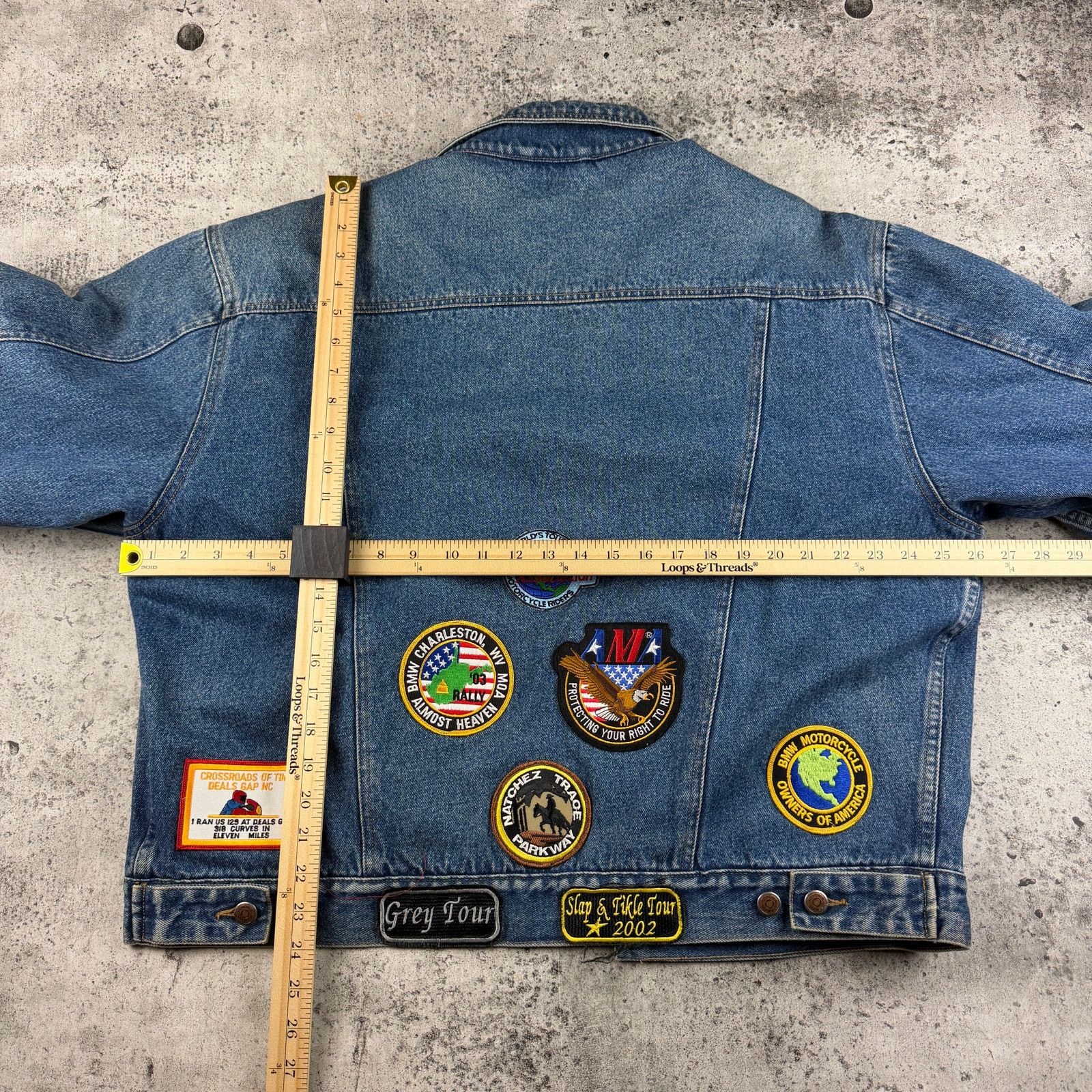 Sonoma Vintage Biker Jean Jacket Flannel Lined Patches & Pins Size US L / EU 52-54 / 3 - 11 Thumbnail