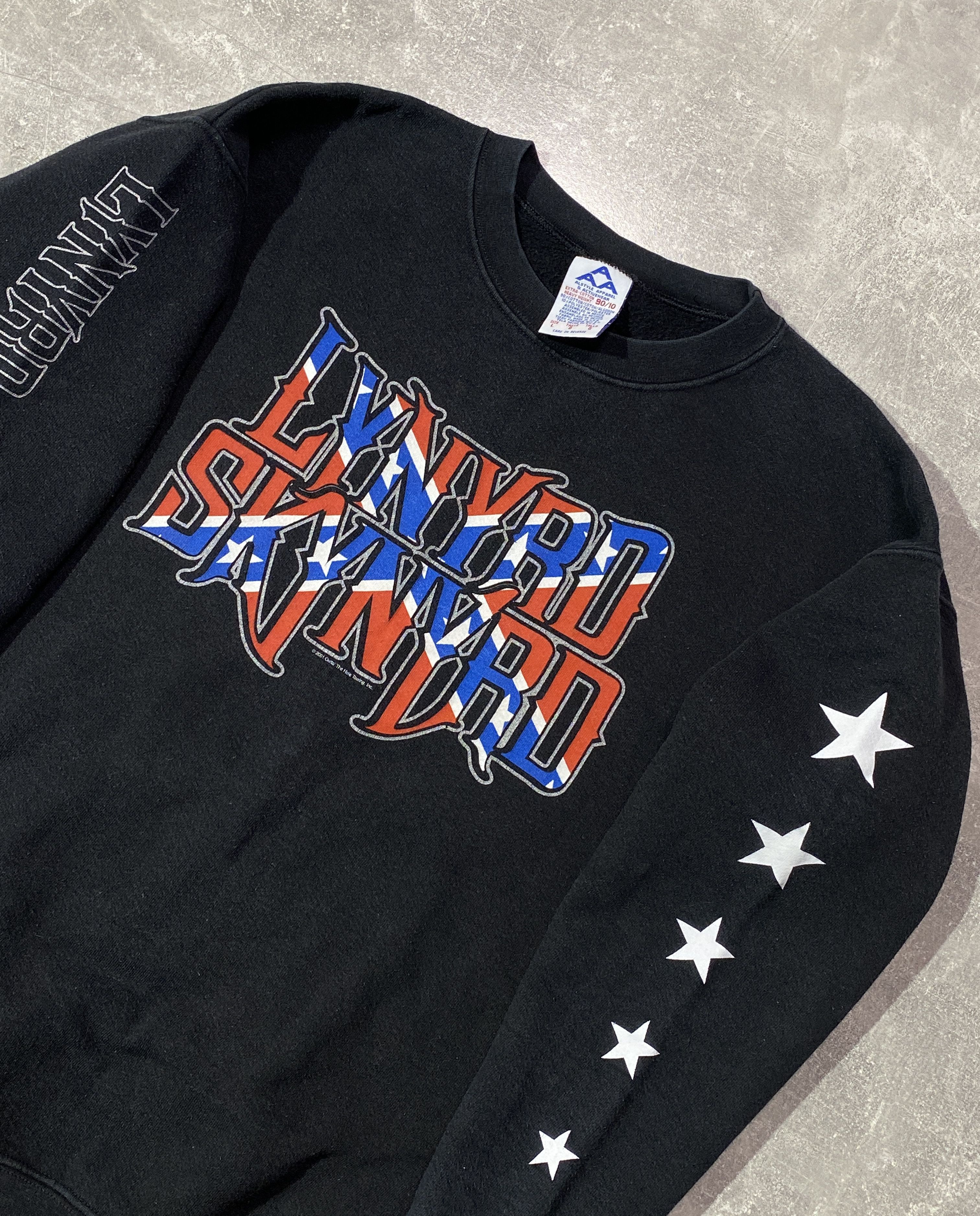 Band Tees Vintage 2001 Lynyrd Skynyrd Outta The Hole Crewneck Size US M / EU 48-50 / 2 - 4 Thumbnail