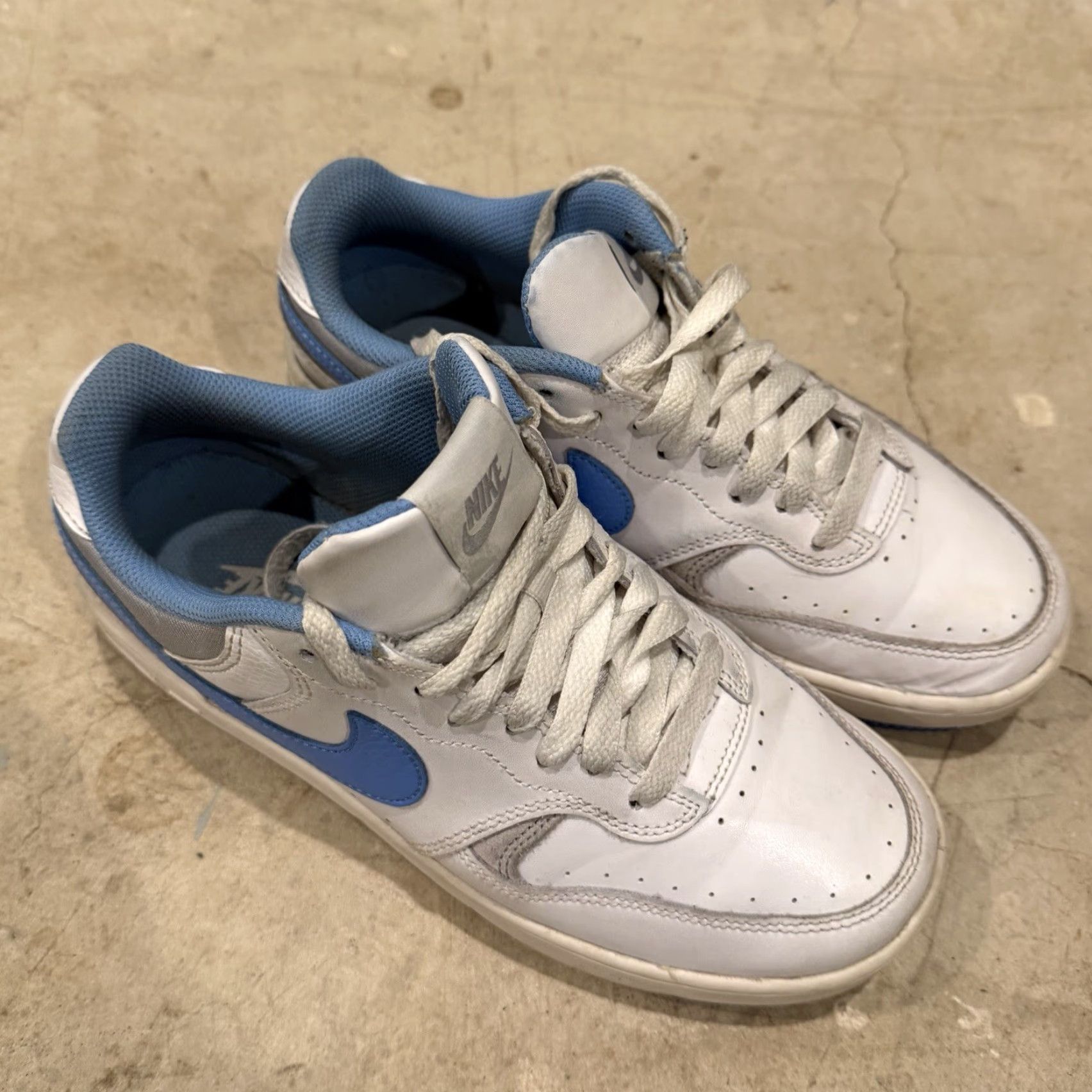 Nike Nike Gamma Force Sneaker Womens White/university Blue Size 8 DX9176-108 Size US 6 / IT 36 - 2 Thumbnail