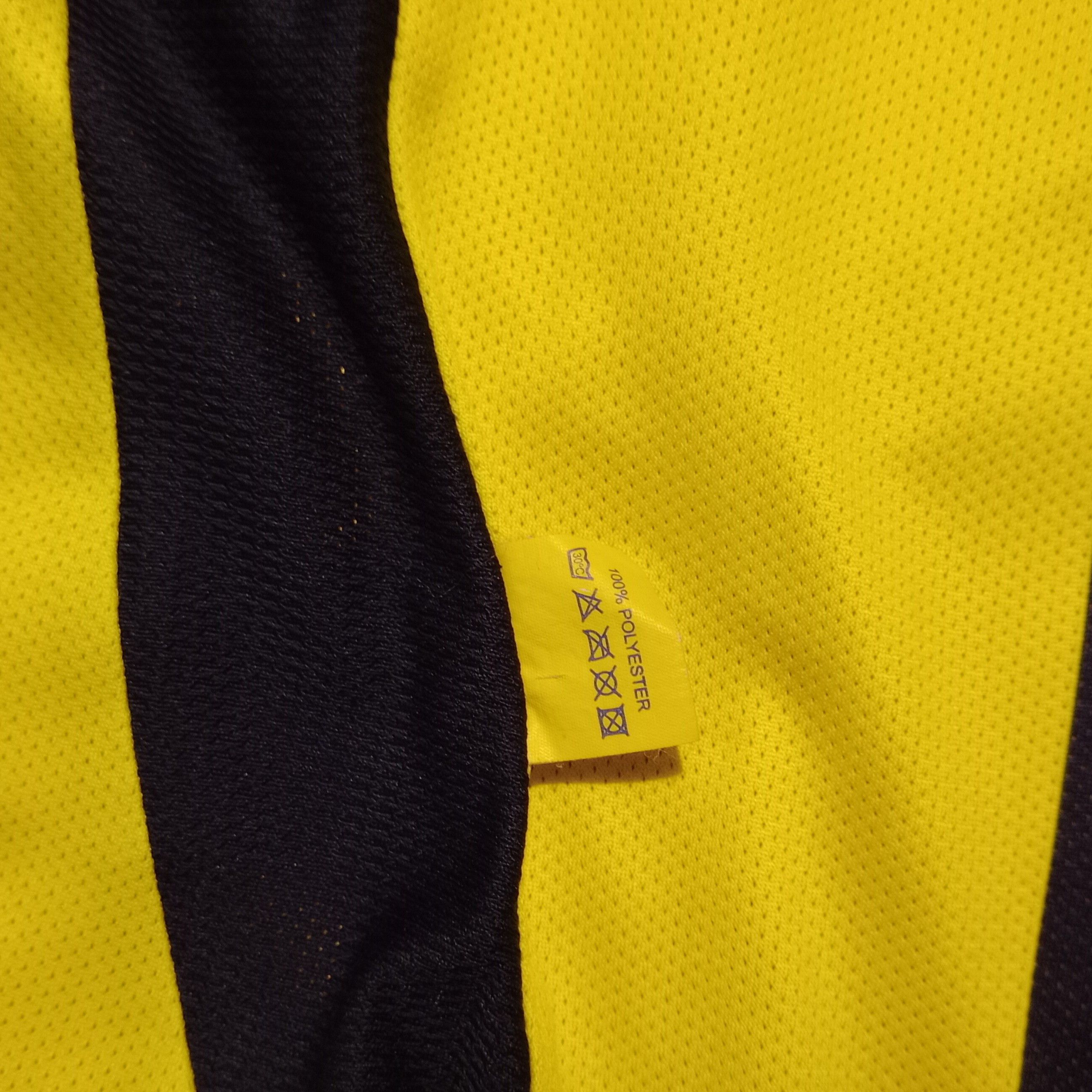 Adidas Fenerbache 2006-2007 Centenary Jersey Mateja Kezman 9 Size US S / EU 44-46 / 1 - 8 Thumbnail