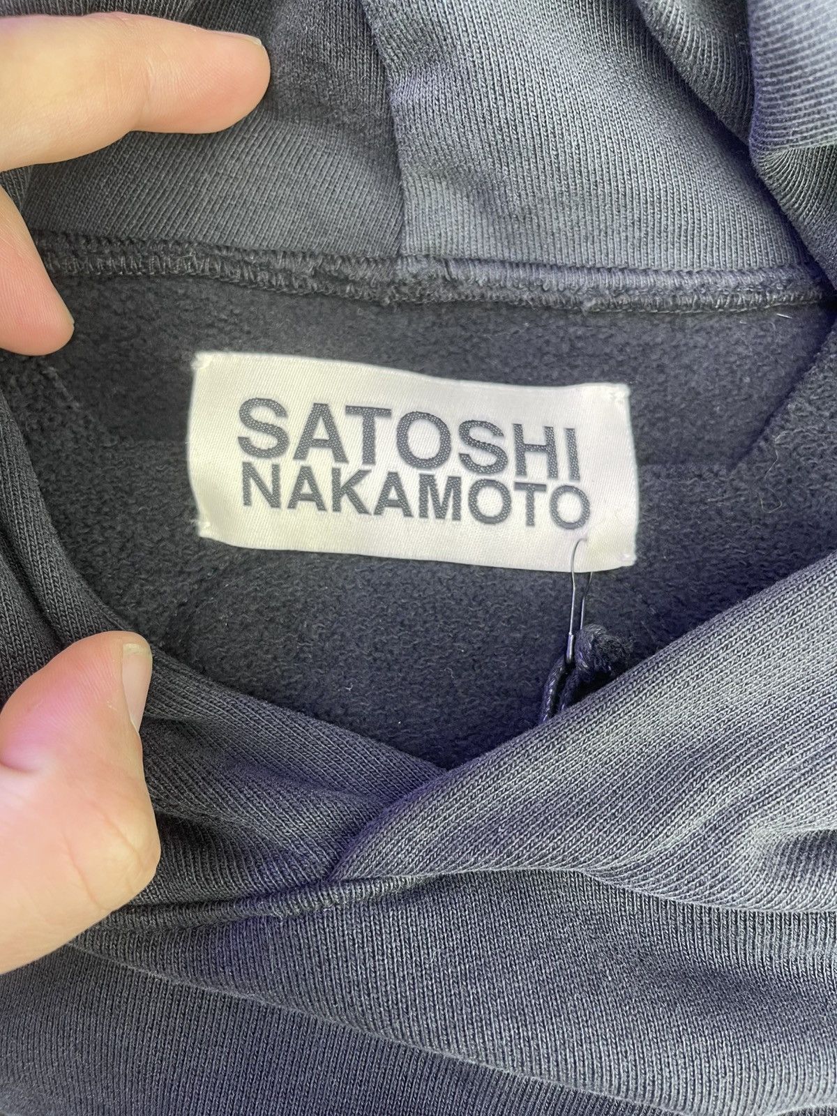 Satoshi Nakamoto Satoshi Nakamoto hoodie Moto (black) Size US S / EU 44-46 / 1 - 3 Thumbnail