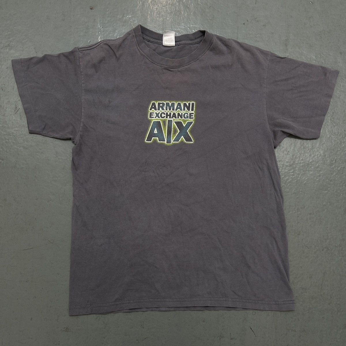 Vintage Armani Exchange Vintage Logo Tee Size US S / EU 44-46 / 1 - 1 Thumbnail