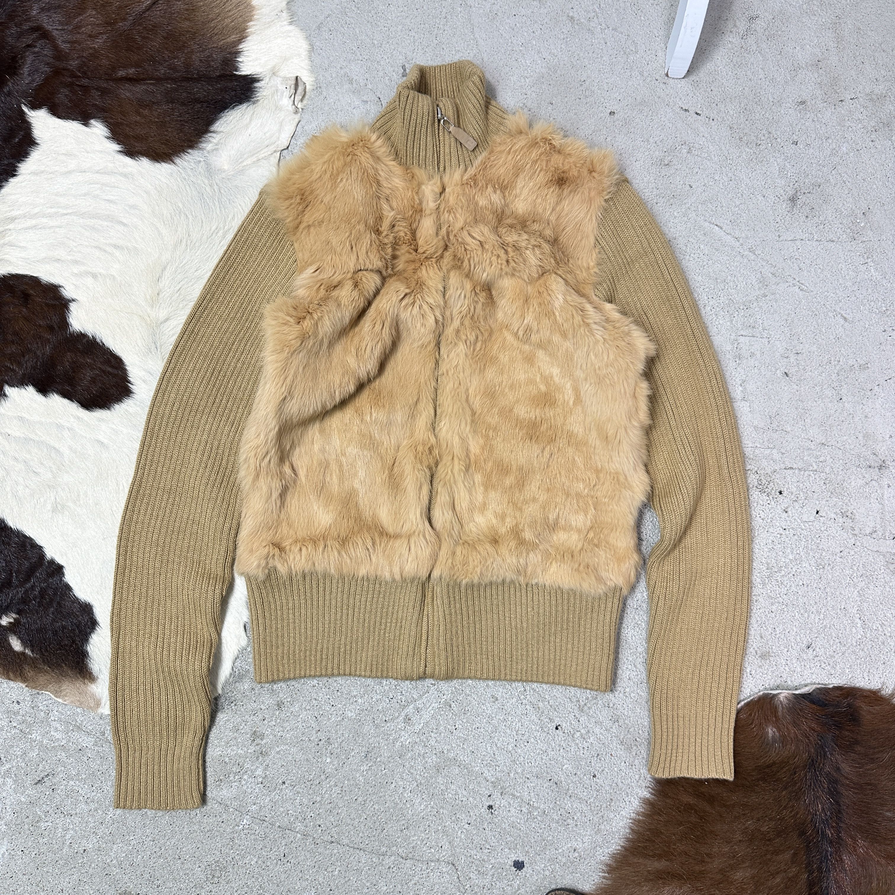 Vintage Vintage Gorpcore Ribbed Real Rabbit Fur Sweater 00s Size US M / EU 48-50 / 2 - 2 Thumbnail