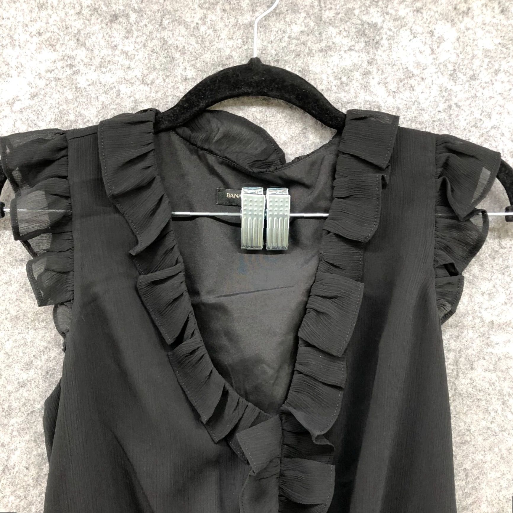 Banana Republic Banana Republic Blouse Womens XS Black V-Neck Sleeveless Ruffle Peplum Chiffon Shirt Size XS / US 0-2 / IT 36-38 - 3 Thumbnail