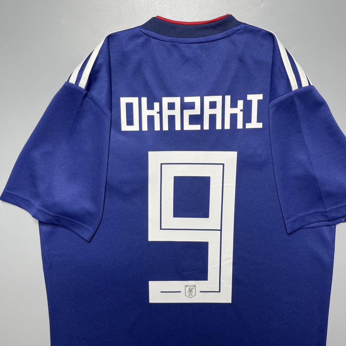 Adidas JAPAN ADIDAS 2018 WORLD CUP FOOTBALL HOME JERSEY #9 OKAZAKI Size US S / EU 44-46 / 1 - 10 Thumbnail