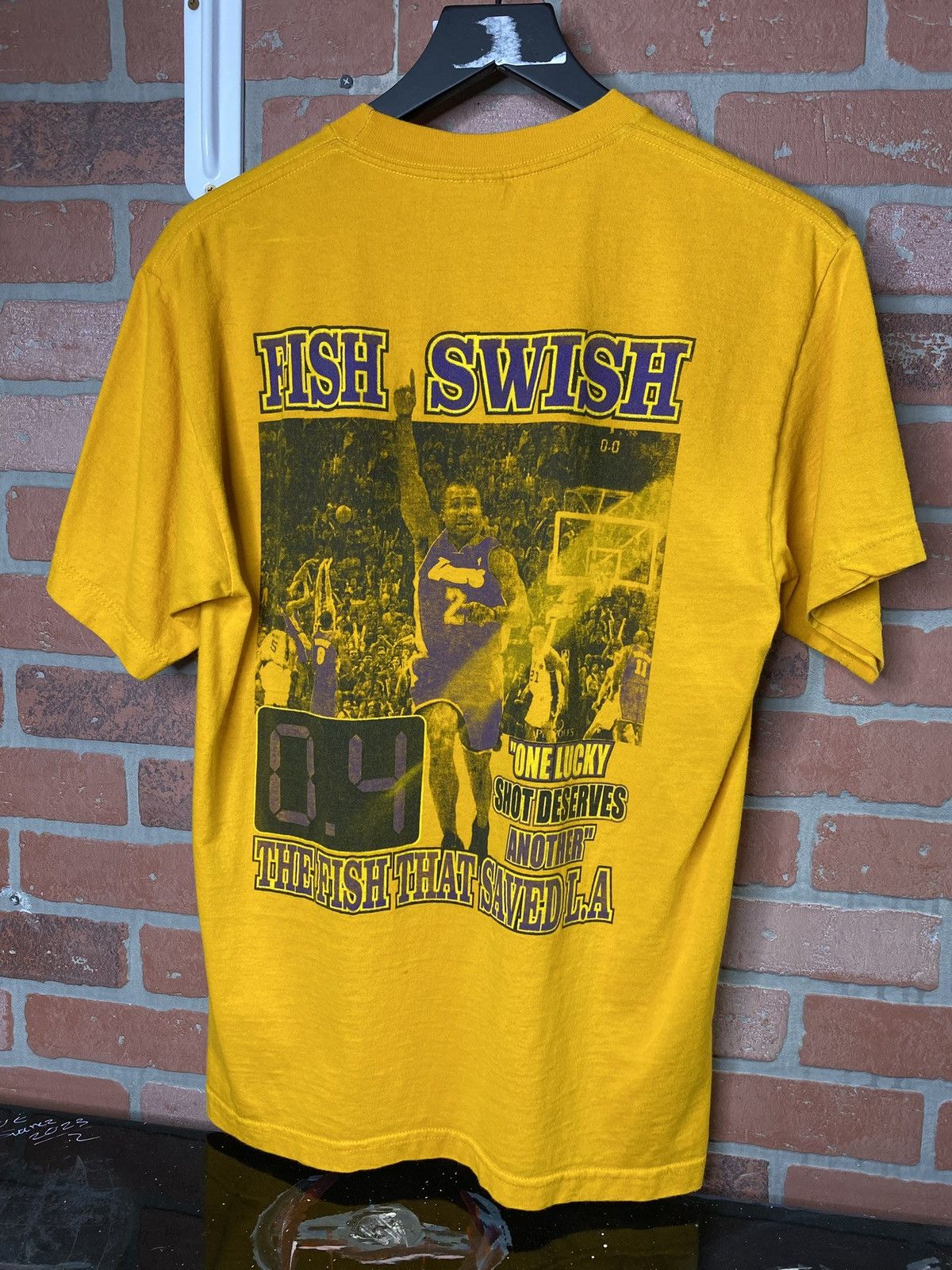 Vintage Vintage 2004 Lakers NBA Finals T-Shirt Vtg Kobe Tee Medium Size US M / EU 48-50 / 2 - 2 Thumbnail
