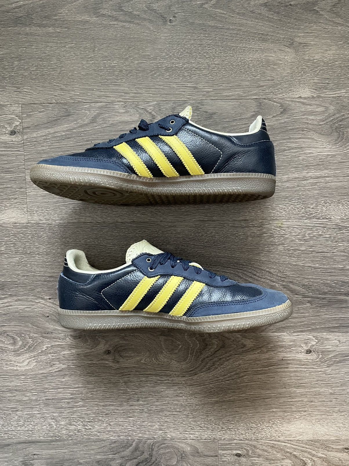 Adidas Adidas Wales Bonner Samba 9US Size US 9 / EU 42 - 2 Thumbnail