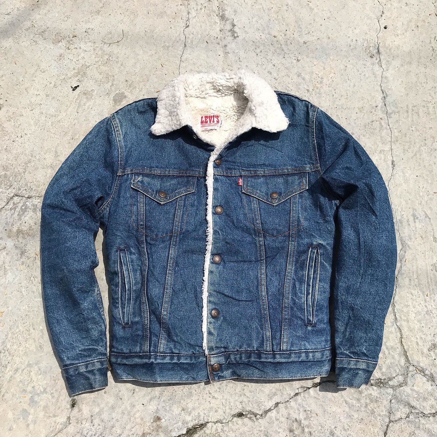 Levi's Vintage 90s Levis Classic Sherpa lined Jeans Trucker Jacket Size US M / EU 48-50 / 2 - 1 Thumbnail