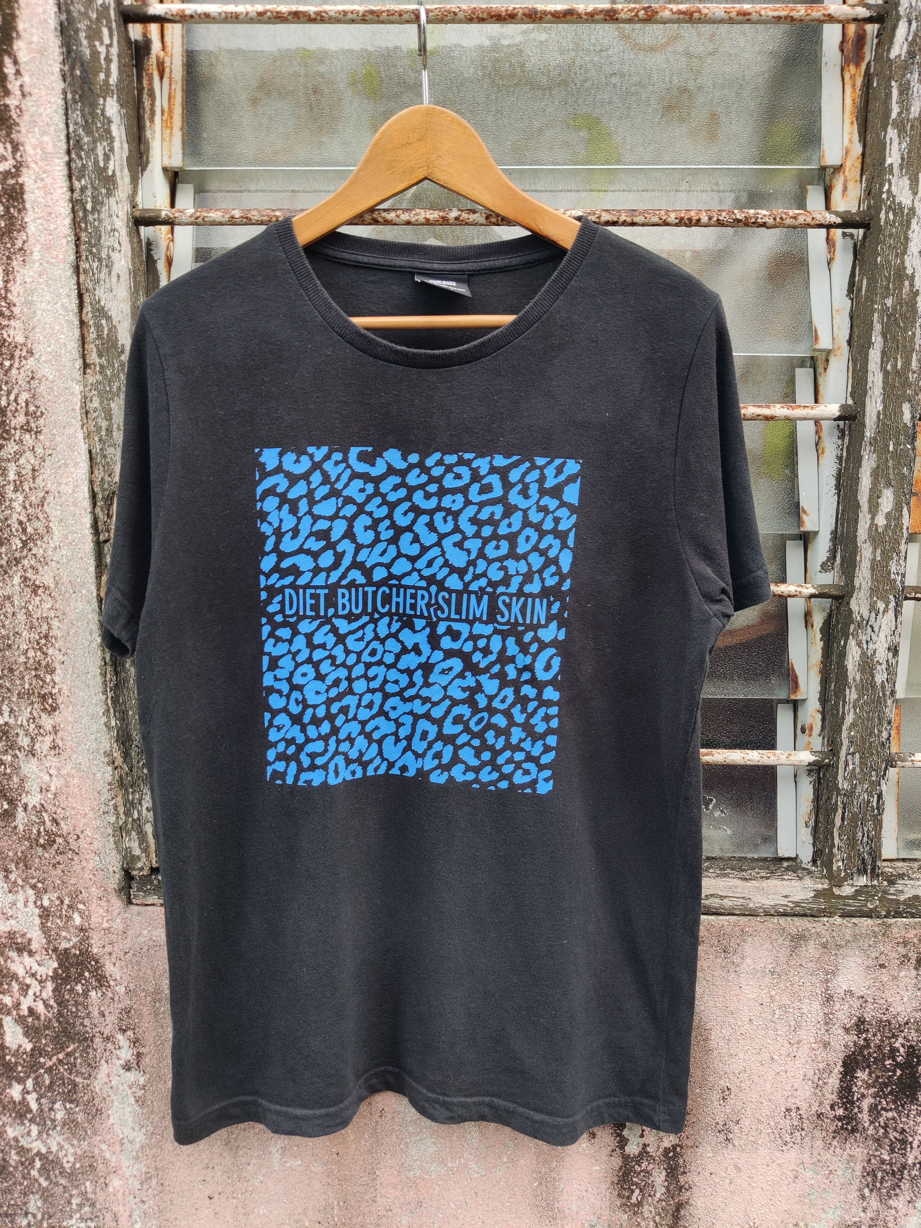 Diet Butcher Slim Skin Vintage Distressed Diet Butcher Slim Skin Marlboro Shirt Size US M / EU 48-50 / 2 - 2 Thumbnail