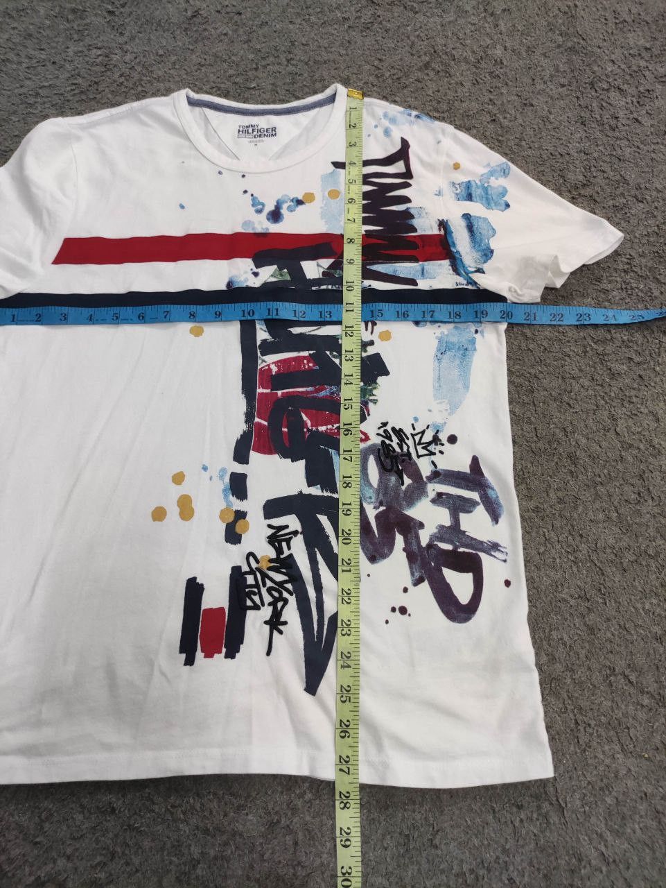 Tommy Hilfiger Tommy Hilfiger Big Logo Tee Tshirt Size US M / EU 48-50 / 2 - 10 Thumbnail