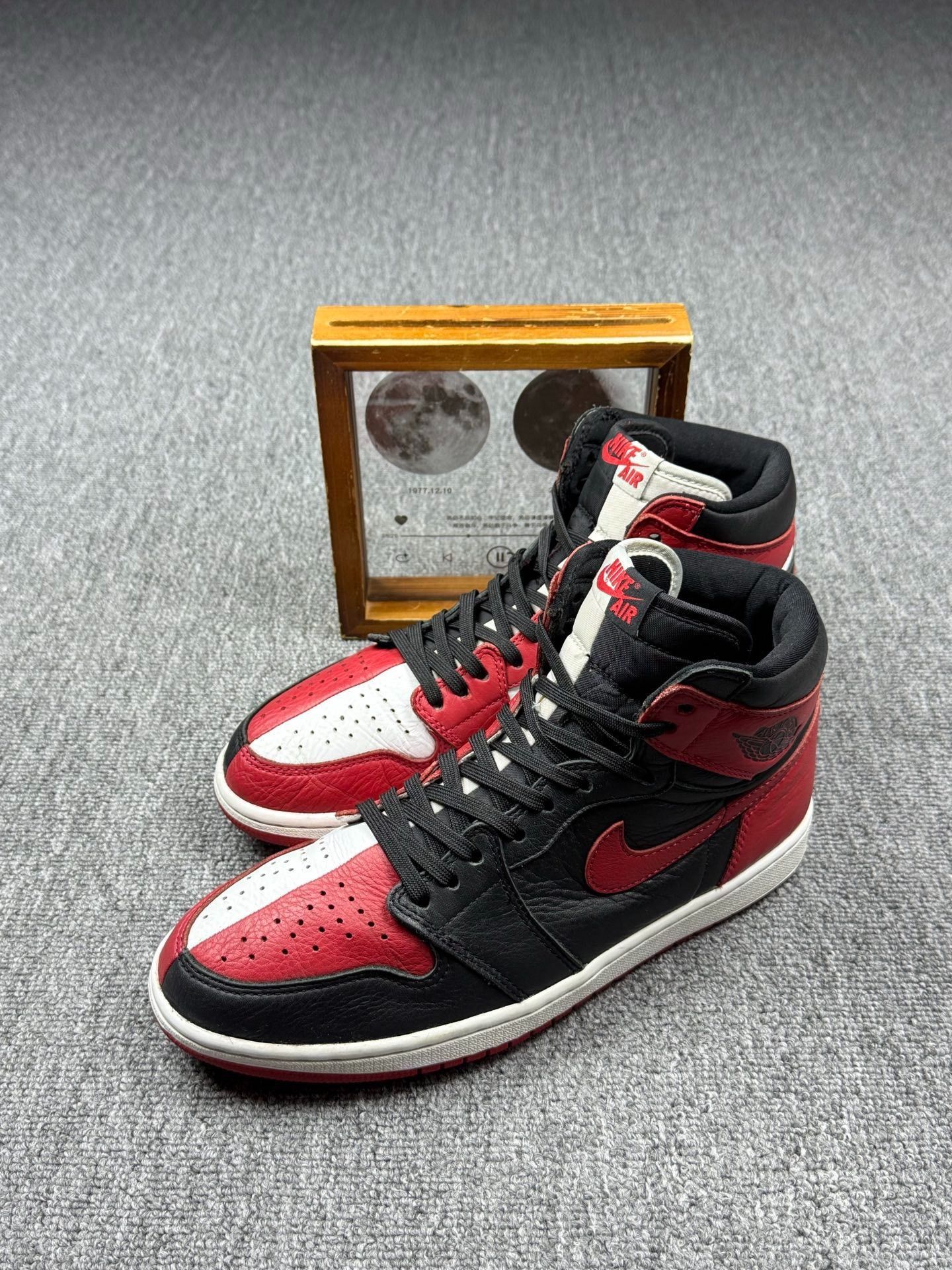 Nike Nike AJ1 Black Lowtop Sneakers 11 Men Size US 11 / EU 44 - 1 Thumbnail