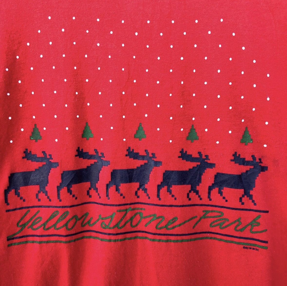 Vintage Vintage Christmas shirt 80s single stitch red graphic tee Size US M / EU 48-50 / 2 - 1 Thumbnail