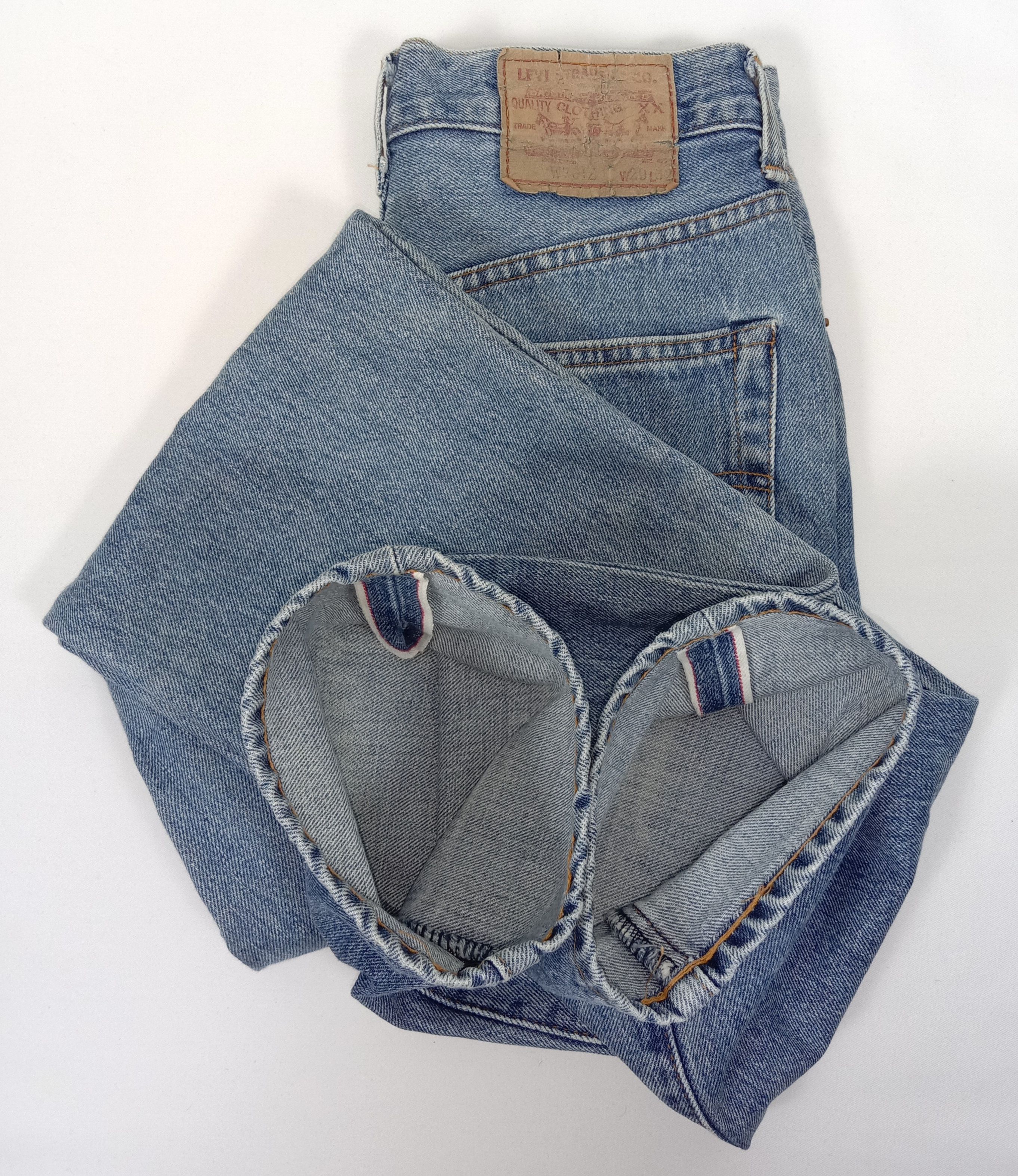Levi's Vintage 90s Levi's 701 Big E Selvedge Jeans Blue Wash Denim Size 26" / US 2 / IT 38 - 15 Thumbnail