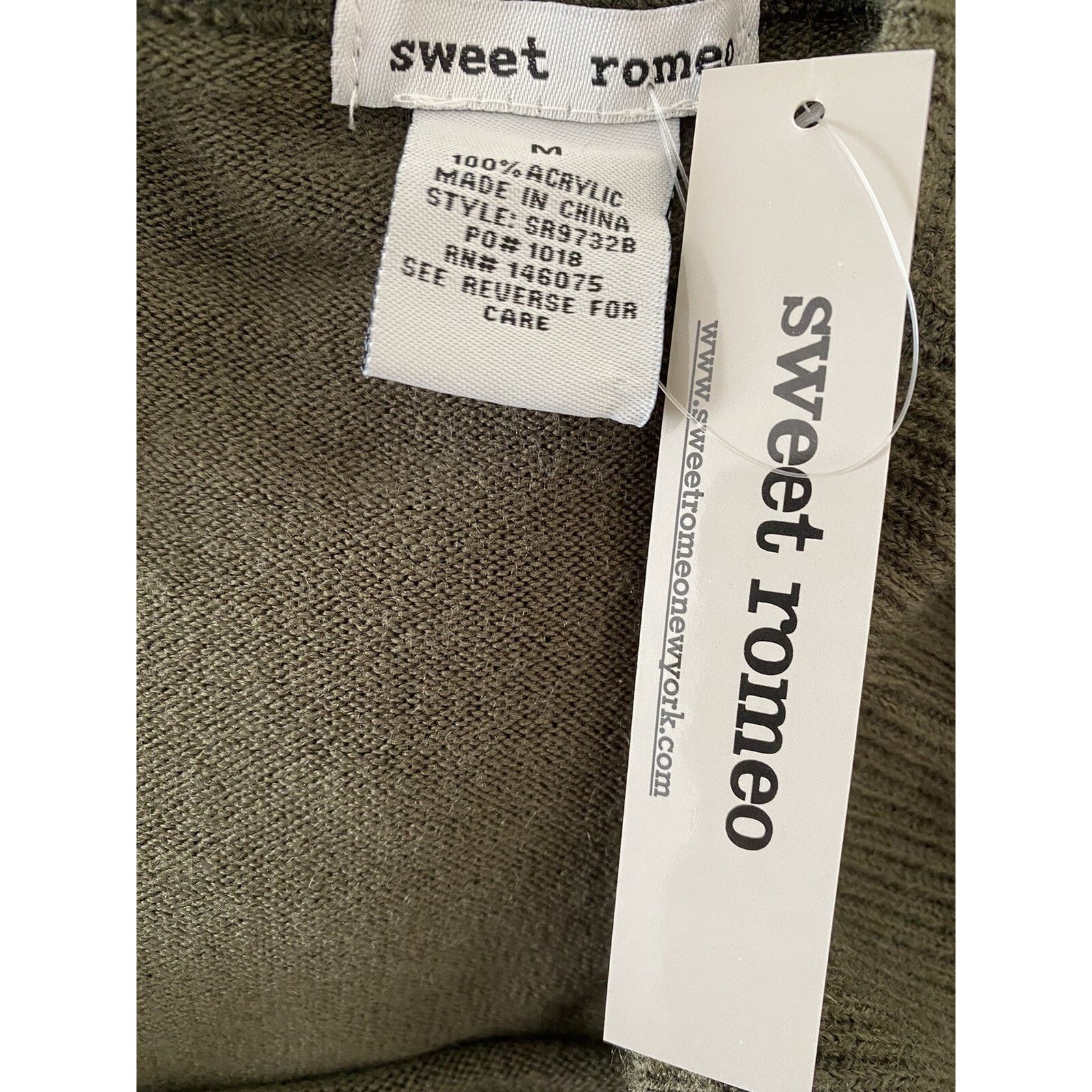 Romeo Gigli Sweet Romeo Loren Green Crew Neck Raglan Slev size M A003069 Size M / US 6-8 / IT 42-44 - 5 Thumbnail