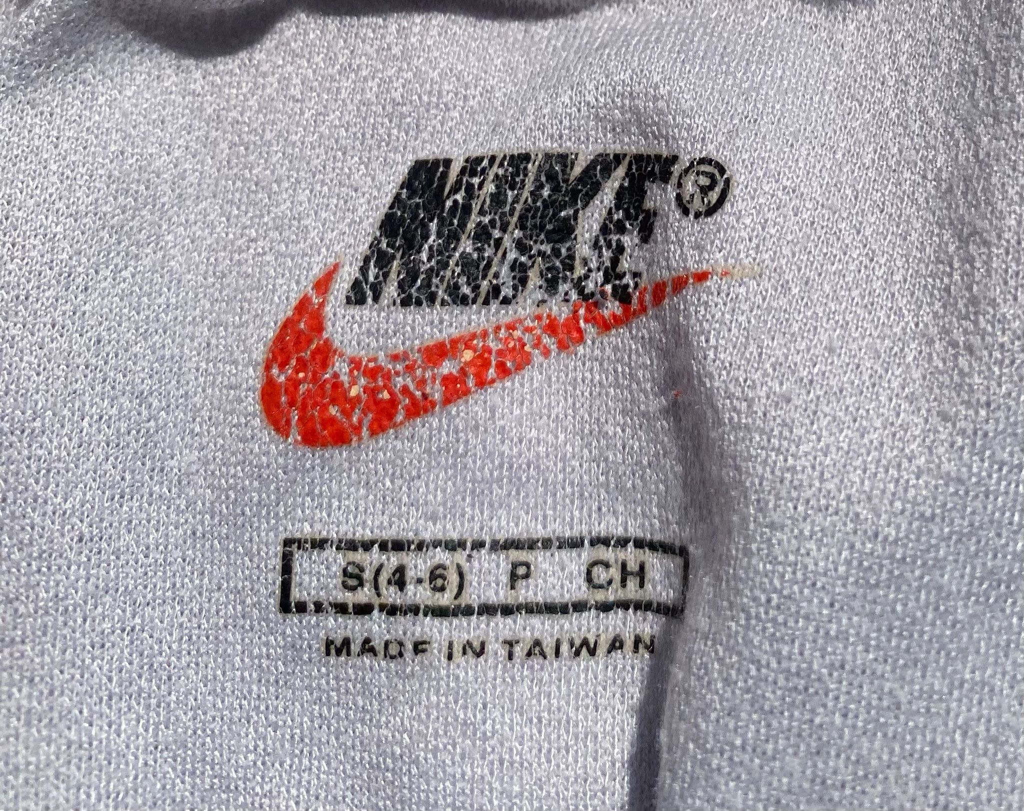 Nike 90’s Nike Red Black White Sprinter Shorts XS Size US 28 / EU 44 - 4 Thumbnail