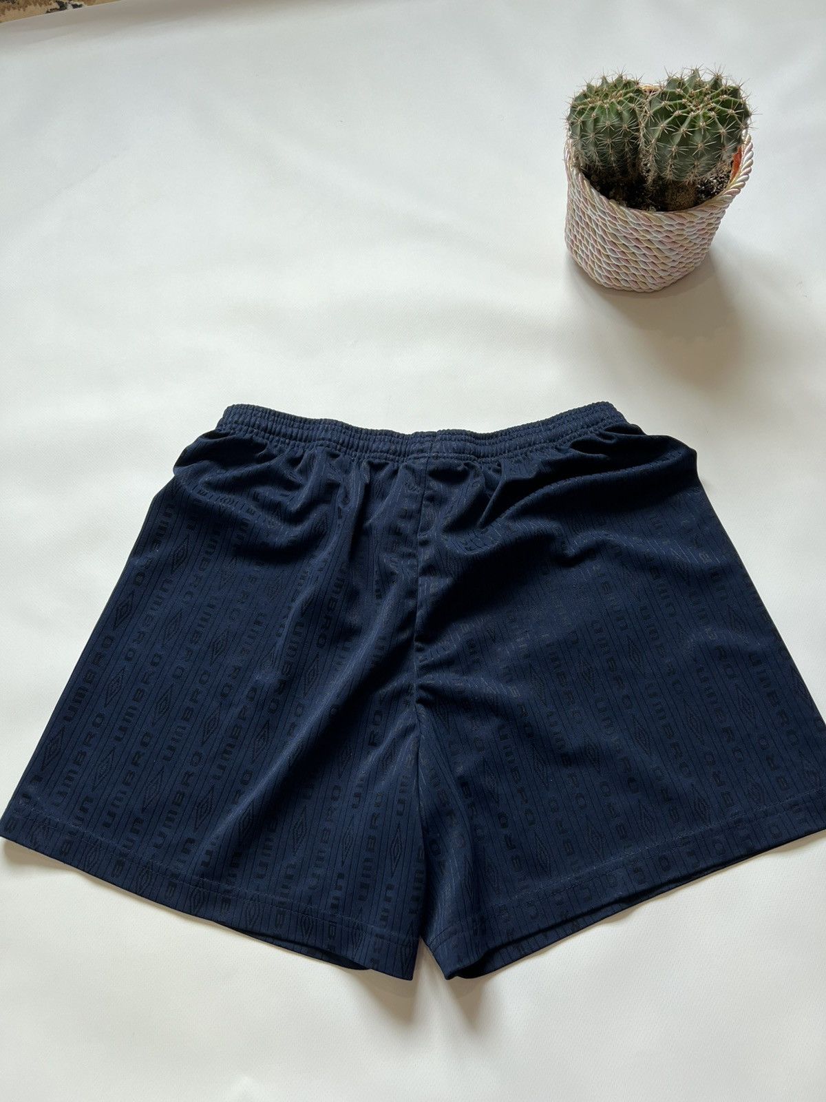 Umbro Vintage Umbro Blue Athletic Shorts Size US 34 / EU 50 - 6 Thumbnail