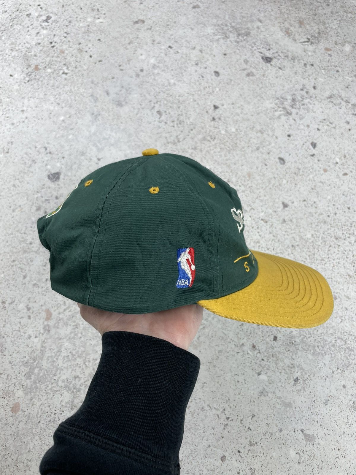 NBA × Vintage Vintage NBA Seattle Sonics Snapback Cap Hat Size ONE SIZE - 4 Thumbnail