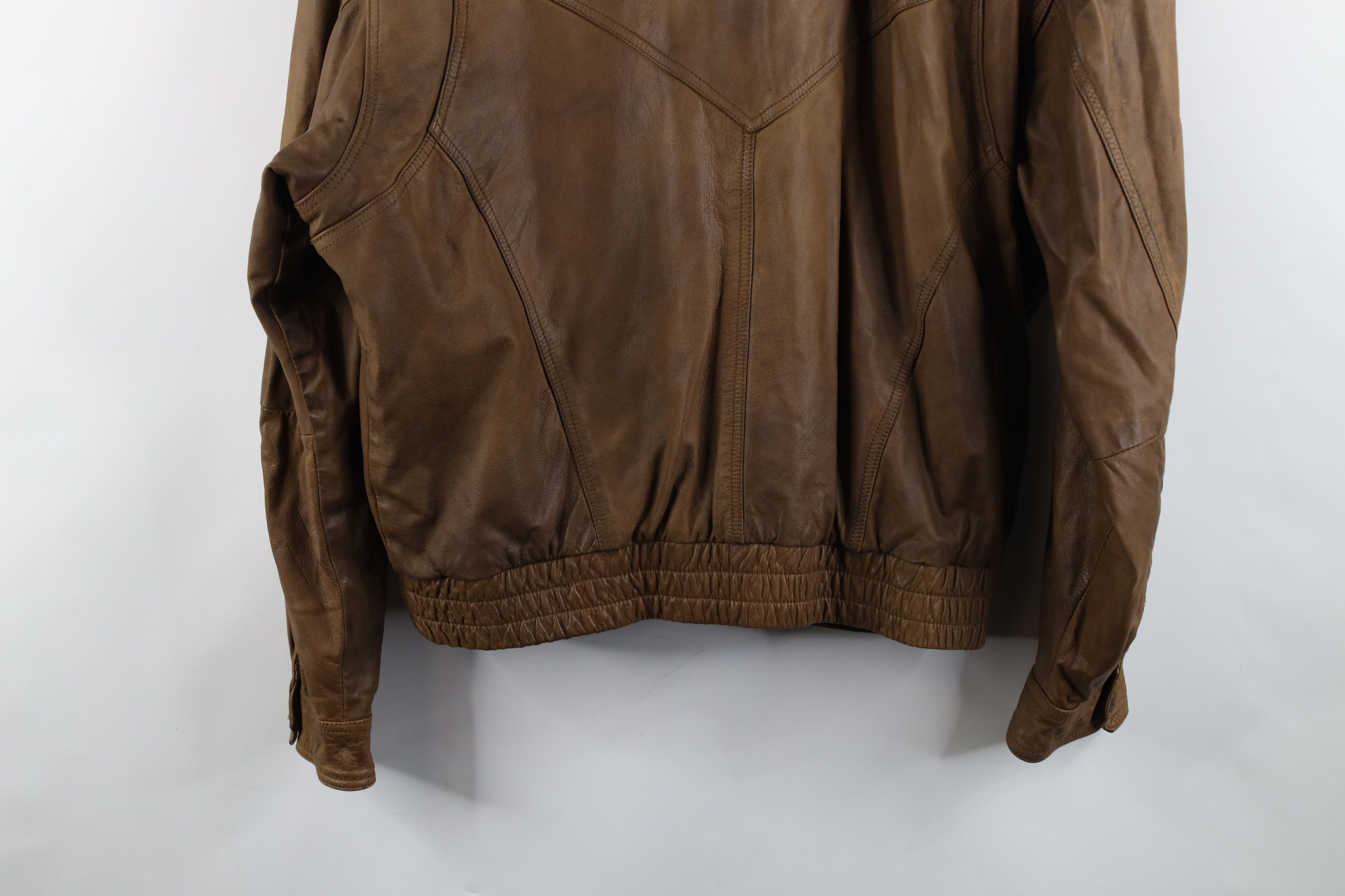 Vintage Vintage 90s Streetwear Leather Flight Bomber Jacket Brown Size US L / EU 52-54 / 3 - 16 Thumbnail
