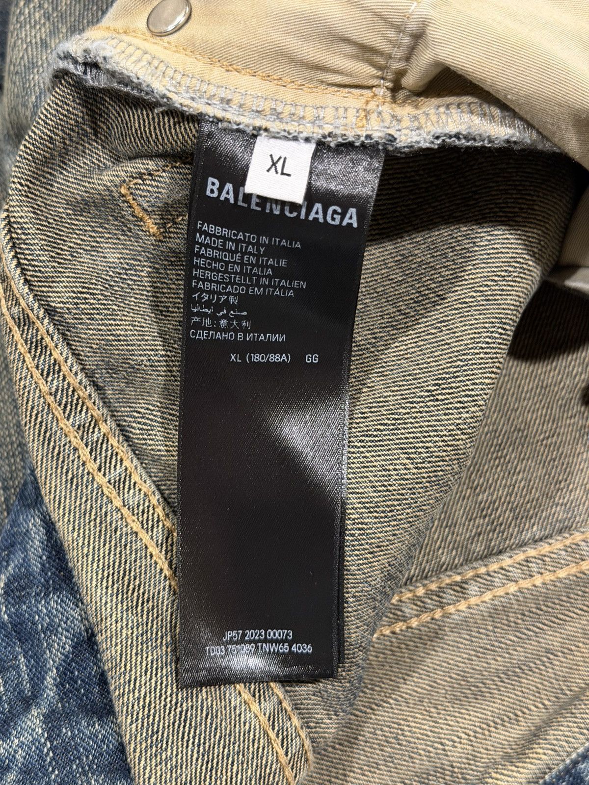 Balenciaga Balenciaga Demna Bootcut Flared 2023 Stone Wash Denim Jeans Size US 34 / EU 50 - 13 Thumbnail