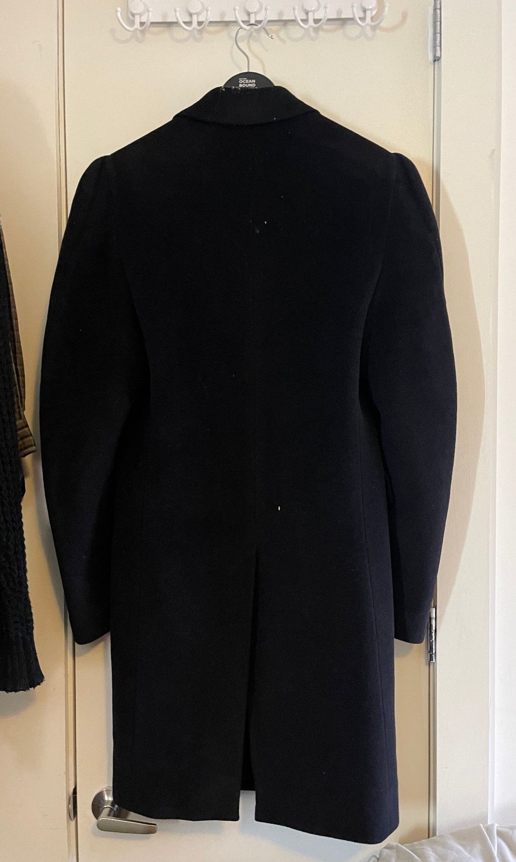 Balenciaga Balenciaga AW20 single breasted steroid coat Size US S / EU 44-46 / 1 - 2 Thumbnail