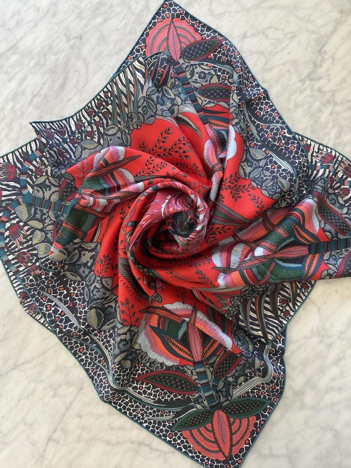 Hermes Hermes 90 Silk Scarf Flowers of South Africa Size ONE SIZE - 2 Thumbnail