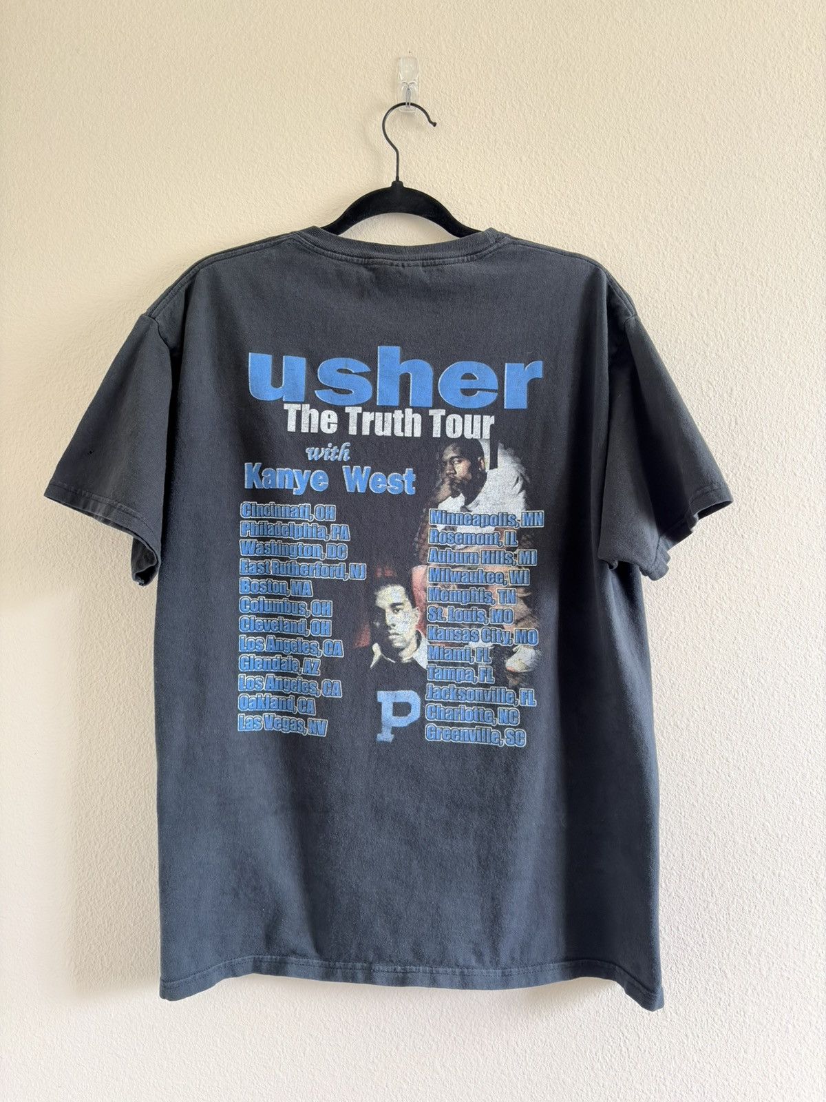 Vintage Vintage 2004 Usher + Kanye West The Truth Tour Merch Tee L 