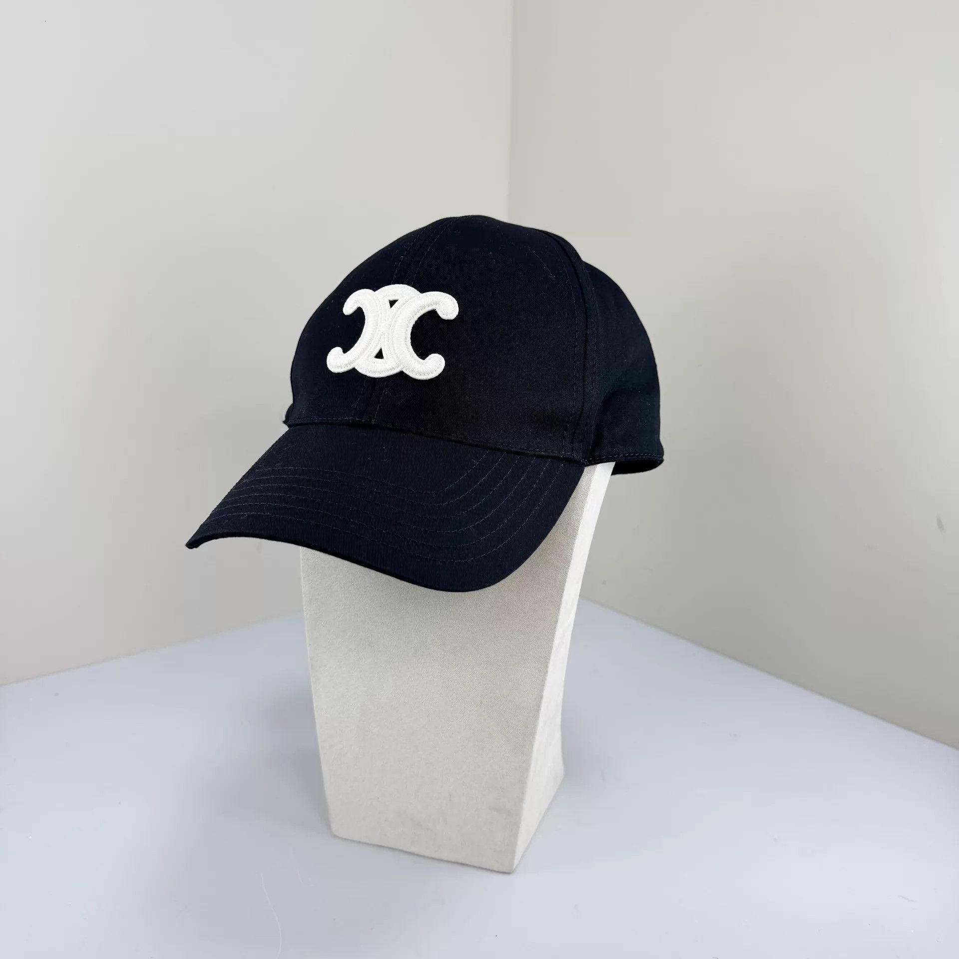 Celine Celine Triomphe Embroidered Baseball Cap M New Size ONE SIZE - 5 Thumbnail