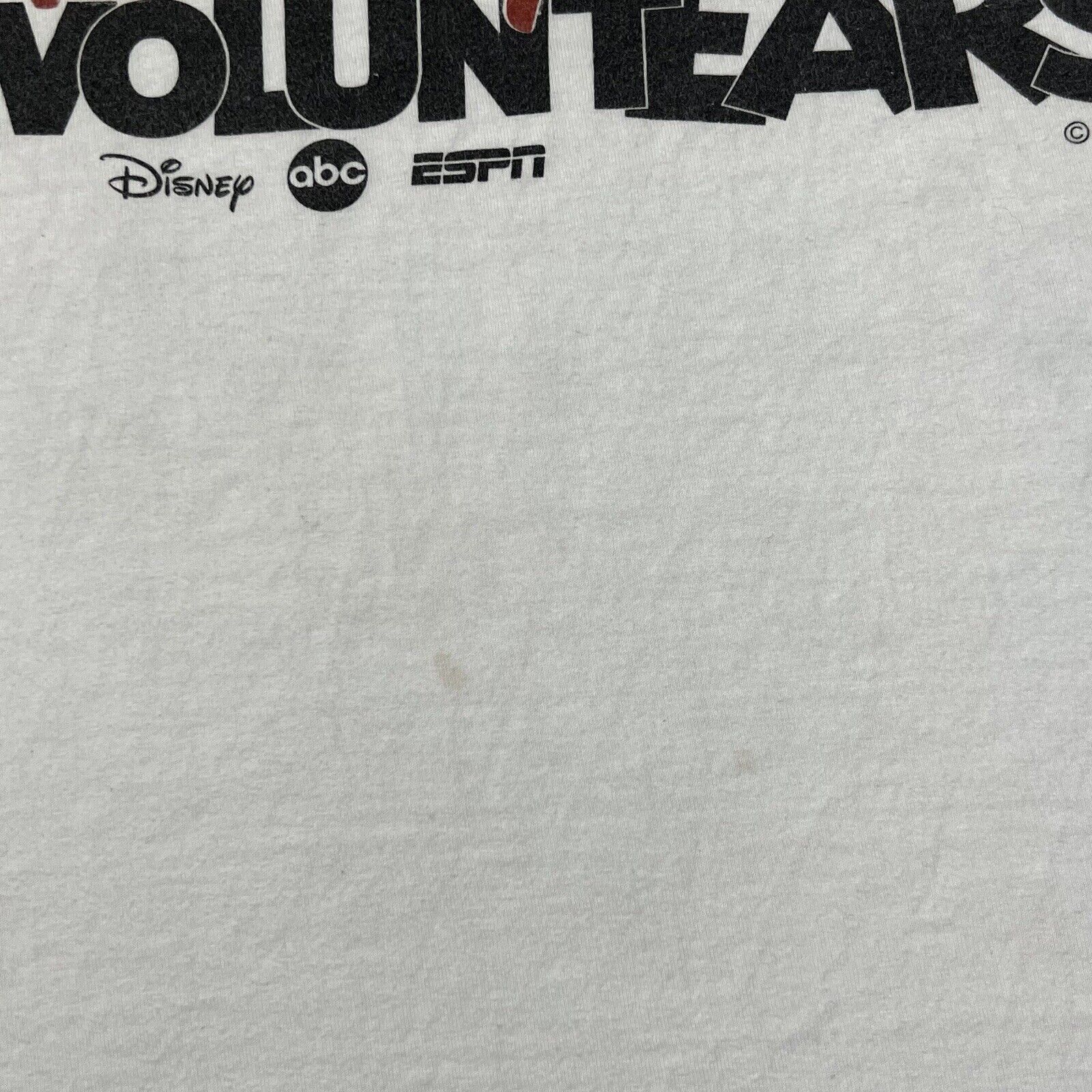 Hanes Vintage Disney Voluntears Mickey Mouse Graphic T Shirt Size US L / EU 52-54 / 3 - 7 Thumbnail
