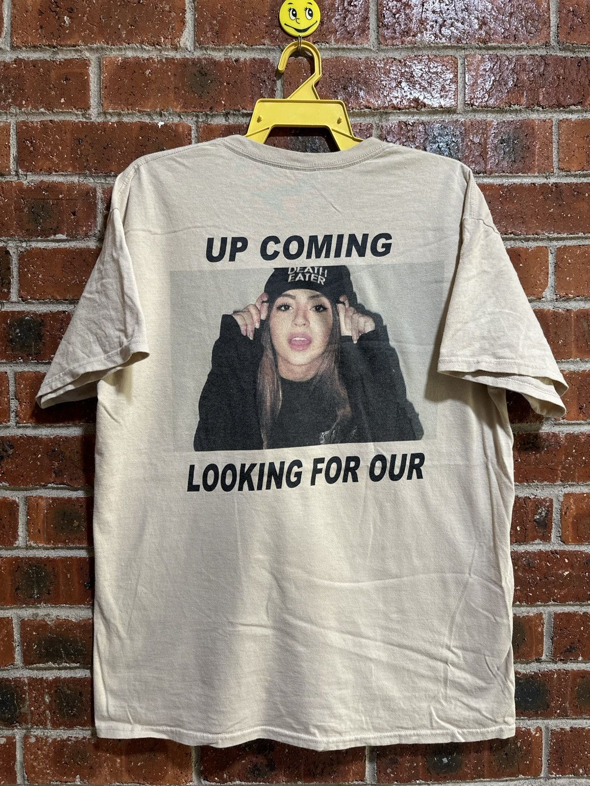 Vintage Vintage Puley Up Coming Looking For our Faded Tee Size US L / EU 52-54 / 3 - 1 Thumbnail