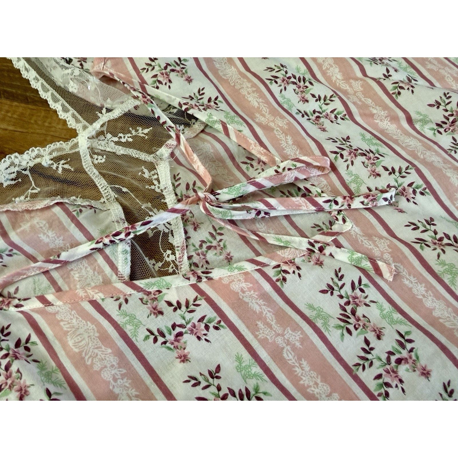 Victoria's Secret VTG Victoria's Secret Long Pink White Floral Nightgown Size ONE SIZE - 12 Thumbnail