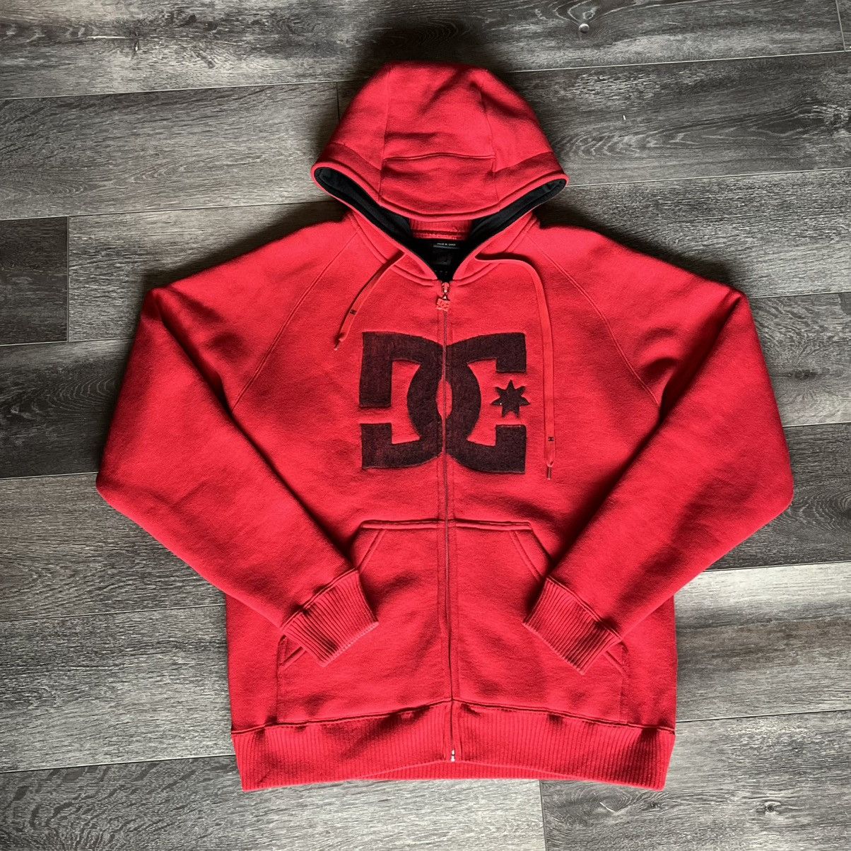 DC Vintage Y2K 2000s DC Shoes Skateboarding Zip Up Hoodie Heavy Size US S / EU 44-46 / 1 - 1 Thumbnail