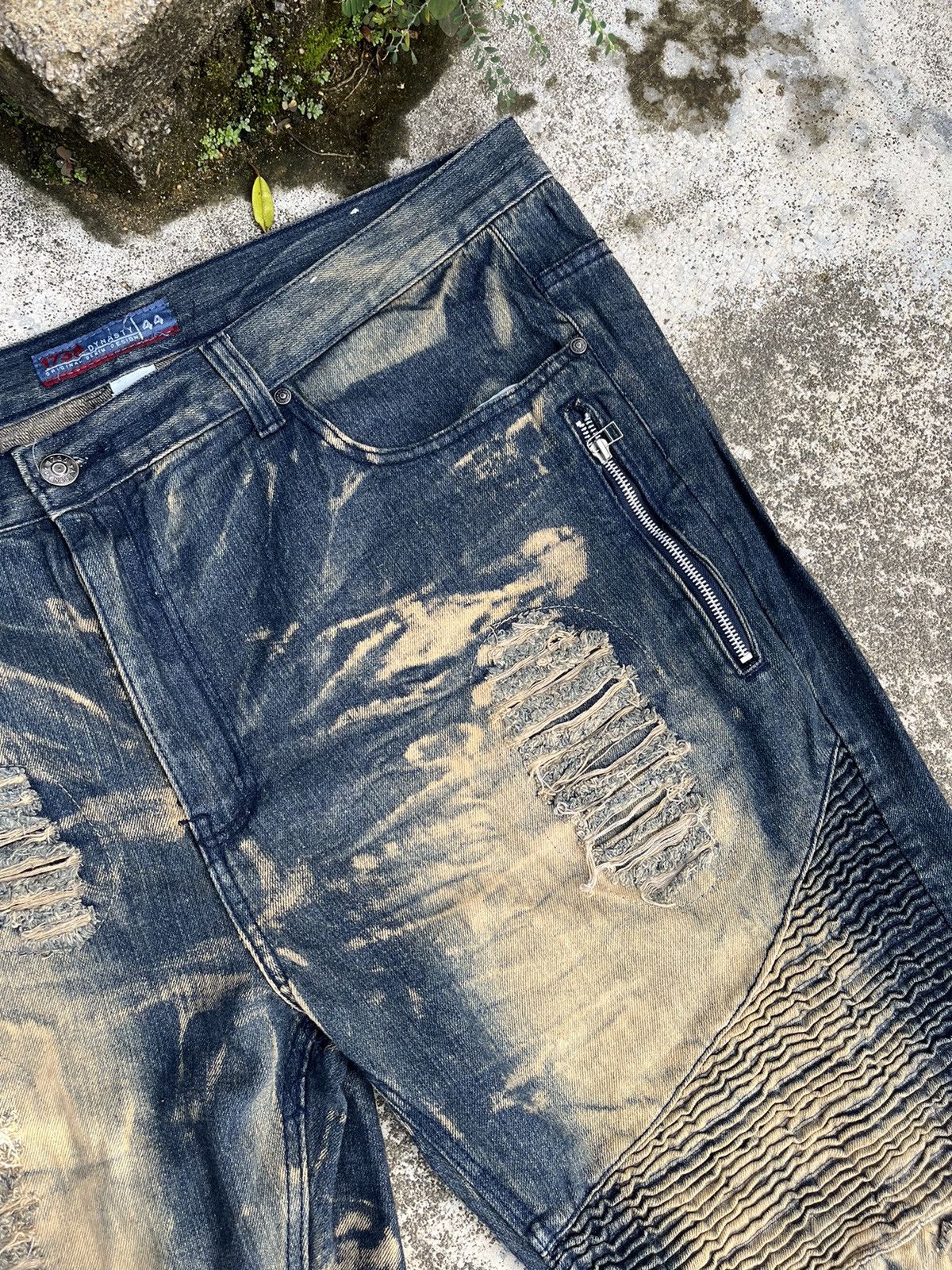 If Six Was Nine × Japanese Brand × Le Grande Bleu (L.G.B.) Baggy LGB Inspired Crazy Mudwash Denim Size US 38 / EU 54 - 8 Thumbnail