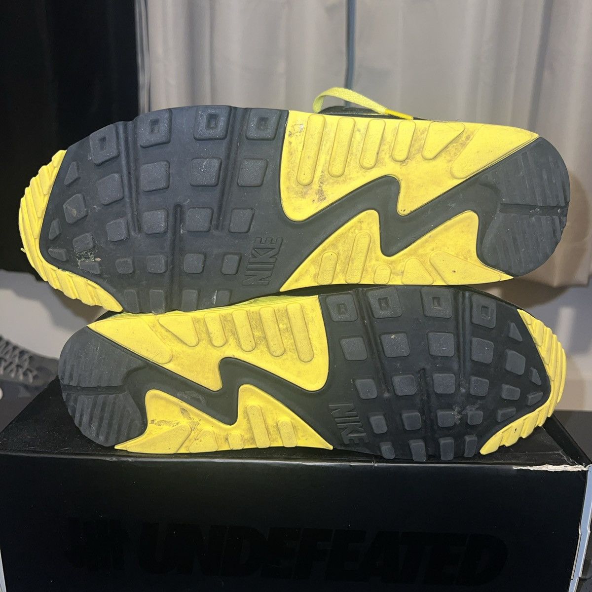 Nike × Undefeated Nike Air Max ‘90 x Undefeated | Black Opti-Yellow 2019 Size US 12 / EU 45 - 6 Thumbnail