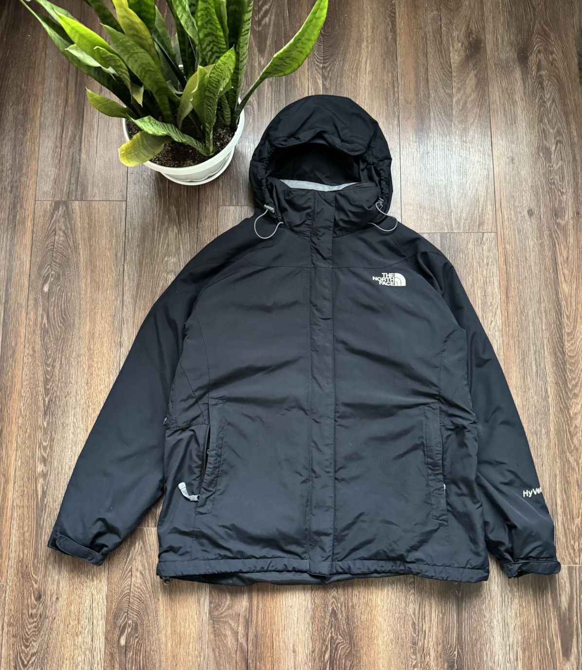The North Face The North Face women’s XL rain lightweight jacket Size XL / US 12-14 / IT 48-50 - 1 Thumbnail
