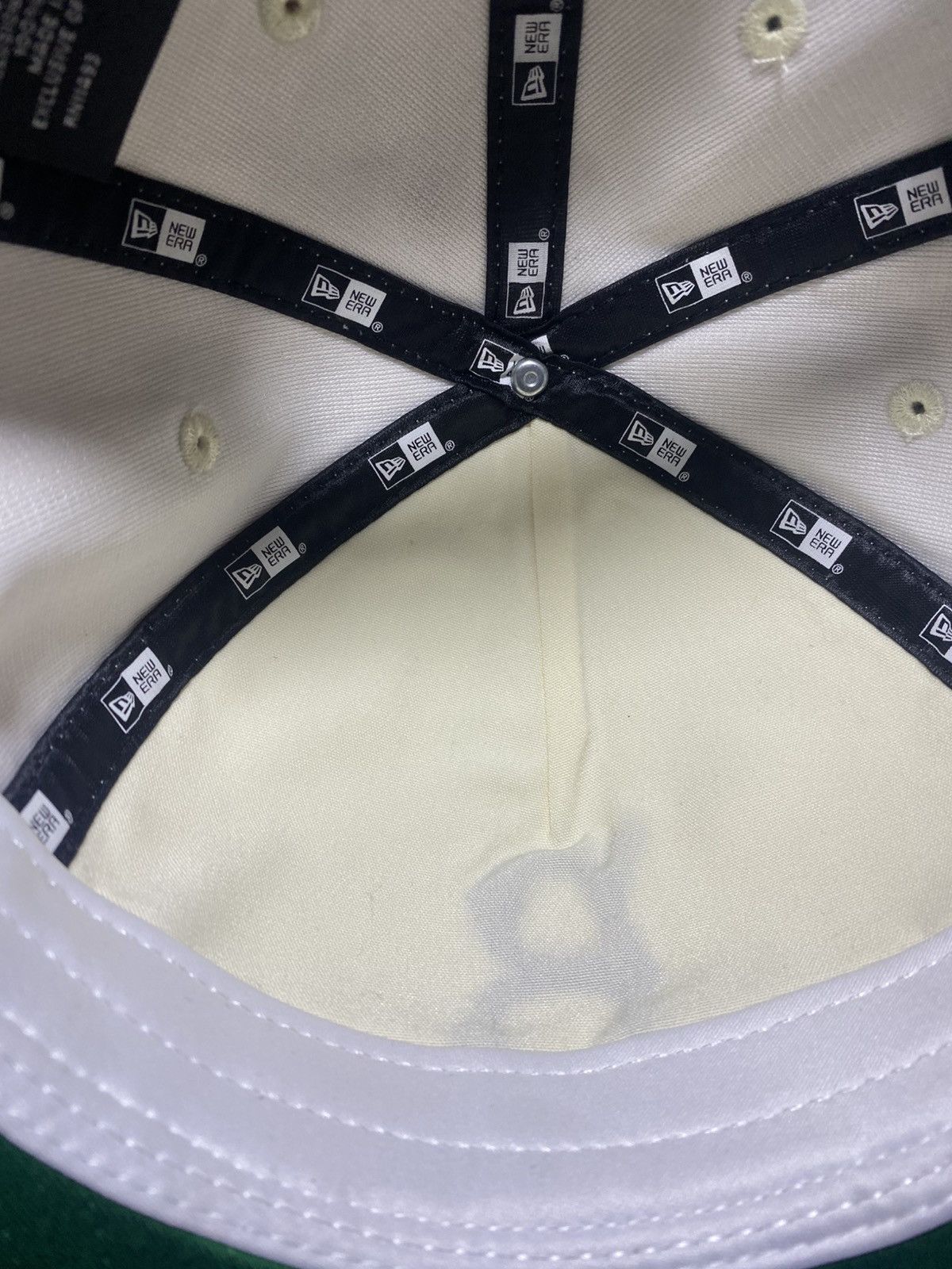 New Era Vintage New Era Brooklyn Dodgers White Corduroy Snapback Size ONE SIZE - 7 Thumbnail