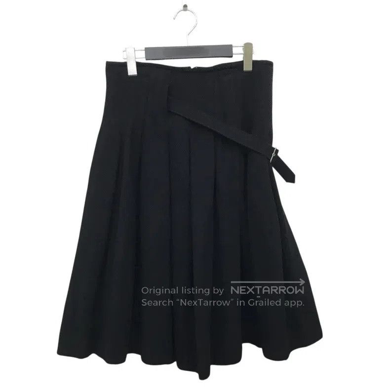 Comme des Garcons Comme Des Garcons size M Belted Skirt Size 23" - 1 Thumbnail