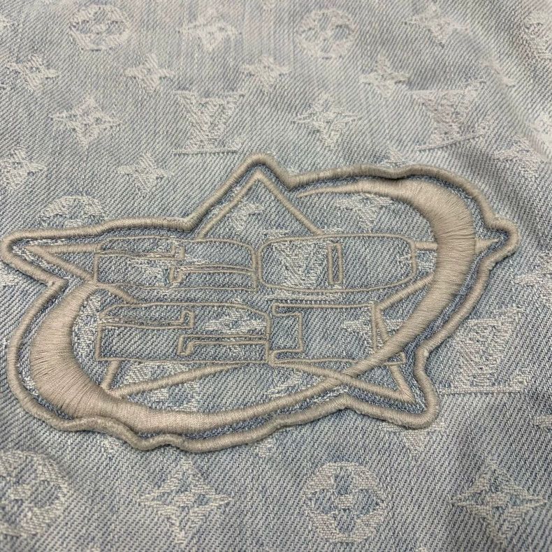 Louis Vuitton Louis Vuitton Blue print full print denim jacket Size US XL / EU 56 / 4 - 8 Thumbnail