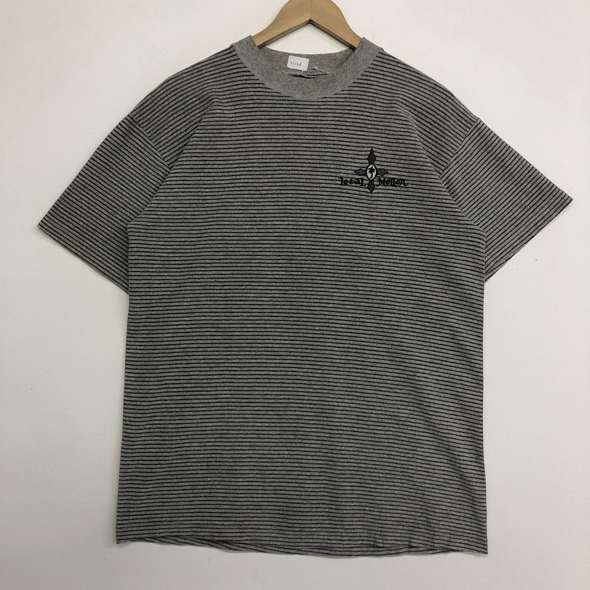 Vintage Vintage Local Motion Surfing Small Logo Stripe Tshirt Size US L / EU 52-54 / 3 - 2 Thumbnail